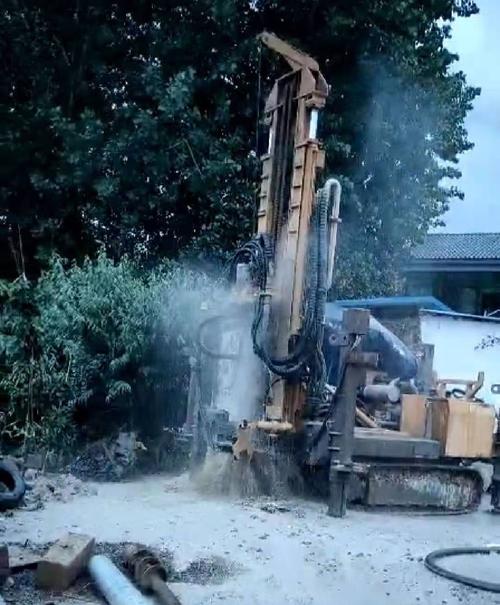 肥西钻岩石井